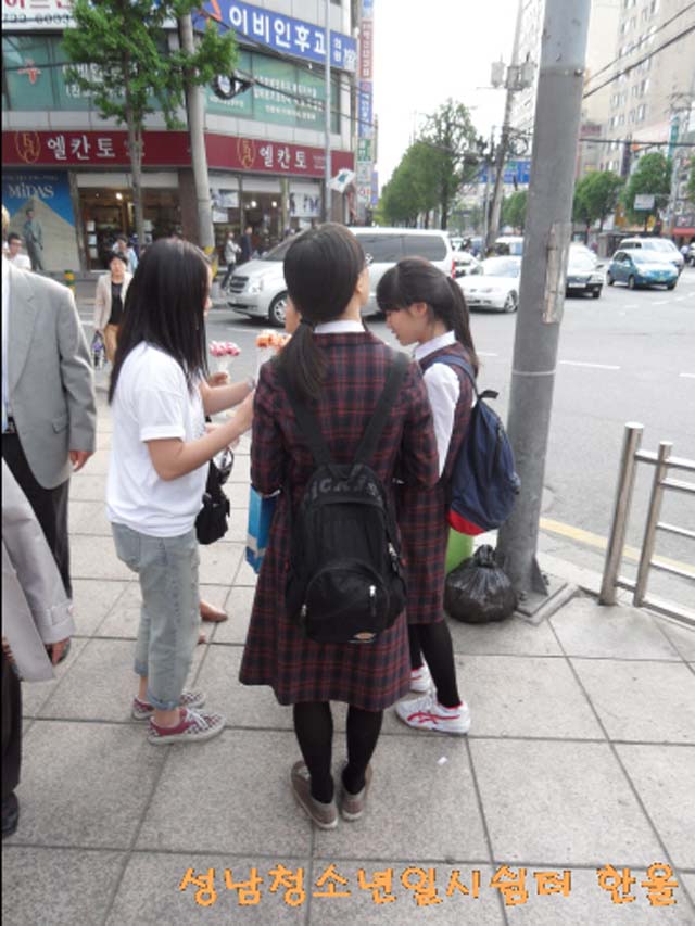 0512sdc12844