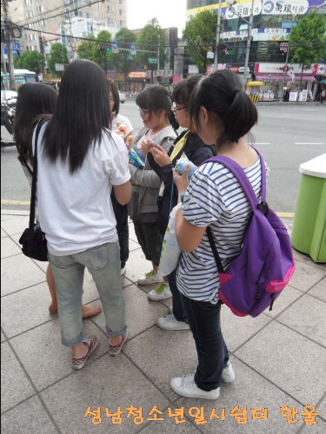 0512sdc12851